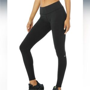 ALO Yoga Black Airbrush Leggings mid rise